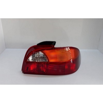 AVENSİS 1998-2000 SAĞ STOP