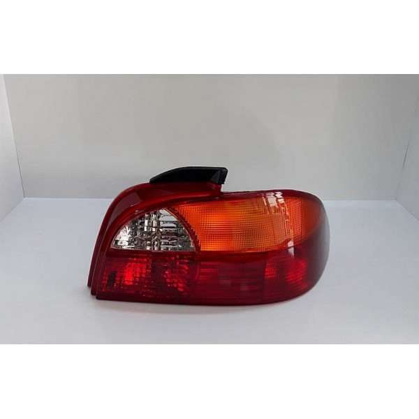 AVENSİS 1998-2000 SAĞ STOP