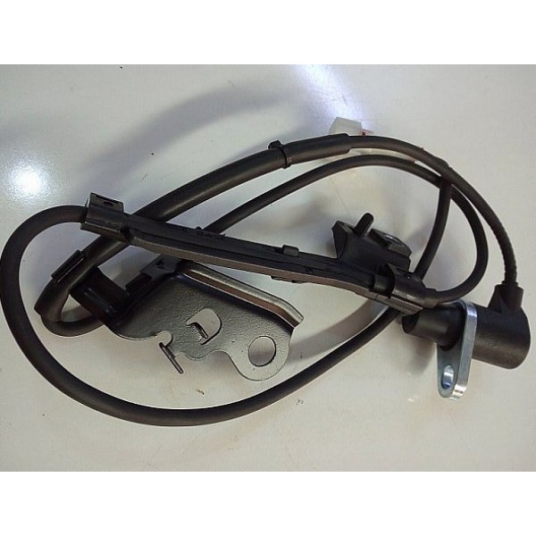 AVENSİS  1998-2001 ÖN SAĞ ABS SENSÖRÜ