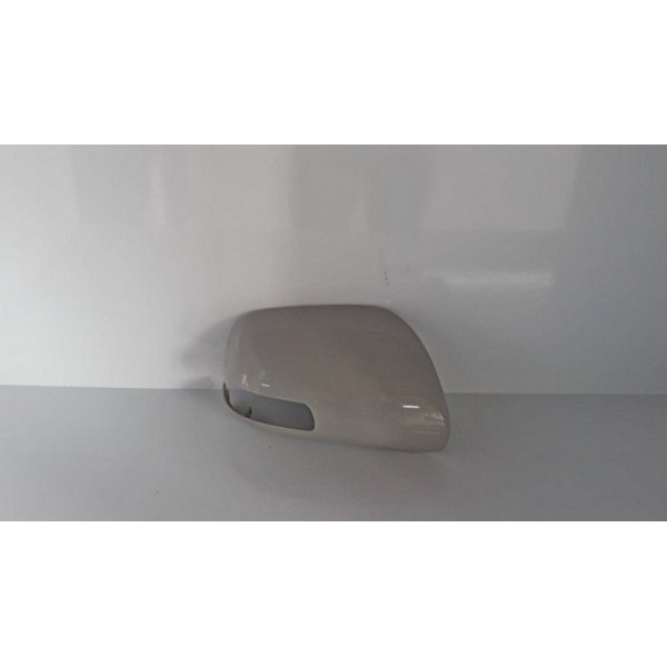 AURİS 2010-2013 SAĞ AYNA KAPAĞI