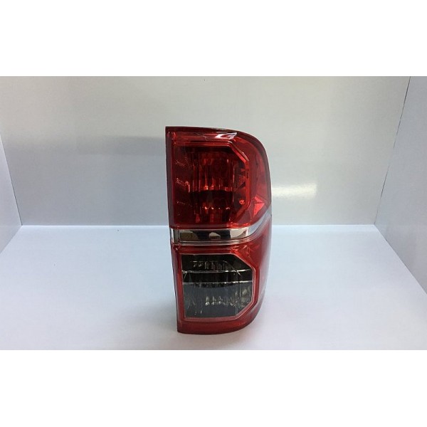 HİLÜX 2012-2013-2014 SAĞ STOP