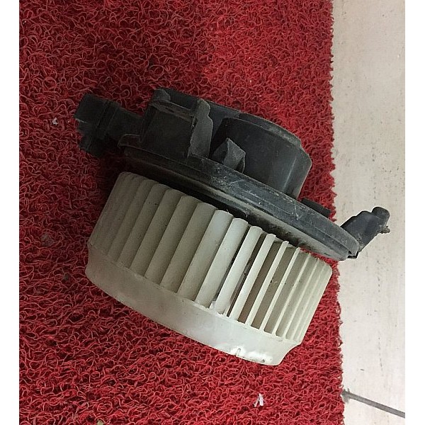 HİLÜX 2006-2011 KALORİFER MOTORU