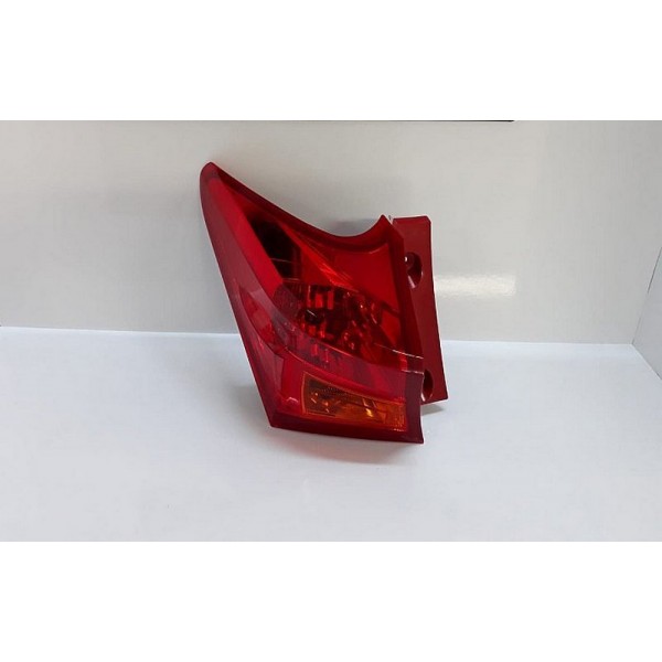 AURİS 2013-2015 DIŞ SOL STOP